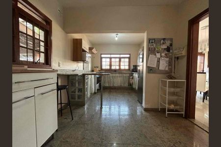 Casa à venda com 250m², 3 quartos e 3 vagas