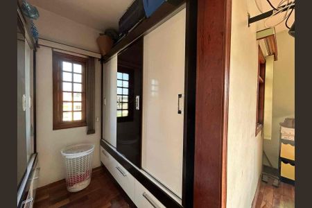 Casa à venda com 250m², 3 quartos e 3 vagas