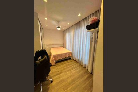 Casa à venda com 210m², 3 quartos e 2 vagas