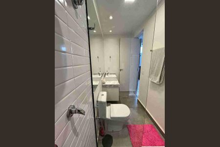 Casa à venda com 210m², 3 quartos e 2 vagas