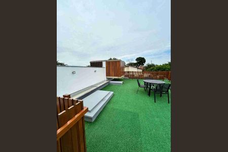 Casa à venda com 210m², 3 quartos e 2 vagas