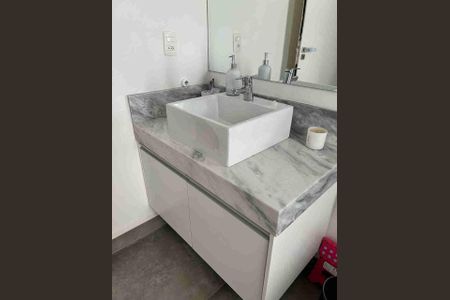 Casa à venda com 210m², 3 quartos e 2 vagas