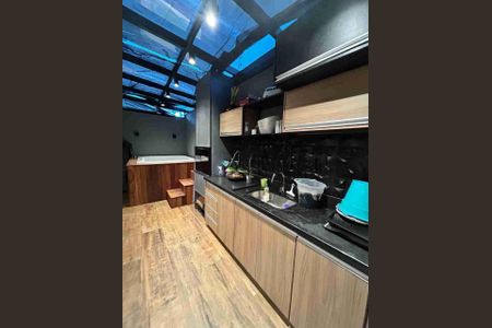 Casa à venda com 210m², 3 quartos e 2 vagas