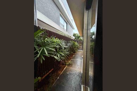 Casa à venda com 210m², 3 quartos e 2 vagas