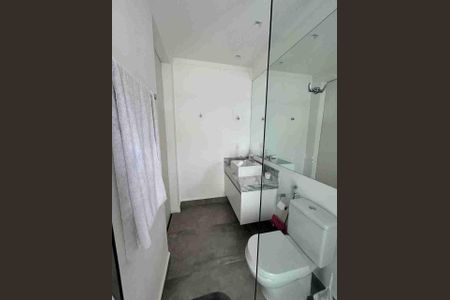 Casa à venda com 210m², 3 quartos e 2 vagas