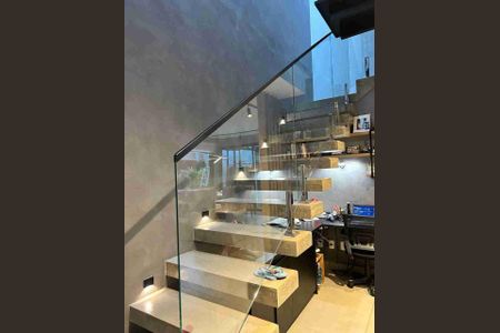 Casa à venda com 210m², 3 quartos e 2 vagas