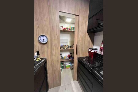 Casa à venda com 210m², 3 quartos e 2 vagas