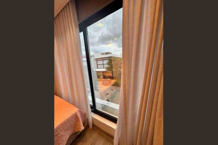 Casa à venda com 210m², 3 quartos e 2 vagas