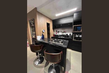 Casa à venda com 210m², 3 quartos e 2 vagas