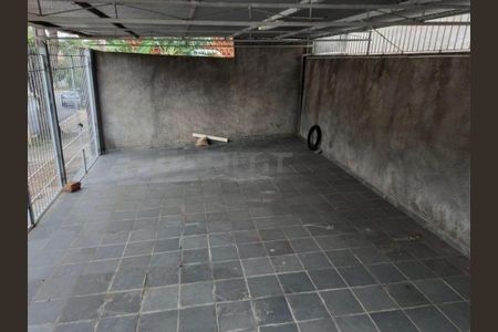 Casa à venda com 120m², 2 quartos e 1 vaga