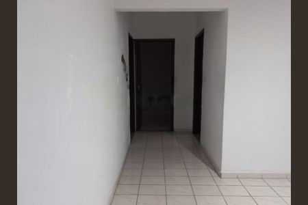 Casa à venda com 120m², 2 quartos e 1 vaga
