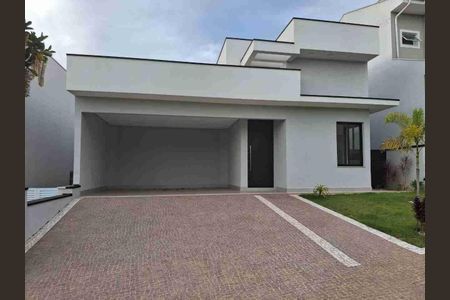 Casa à venda com 185m², 3 quartos e 4 vagas