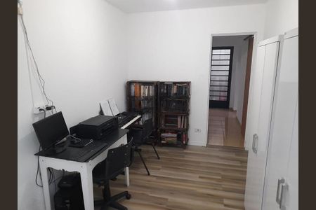 Casa à venda com 160m², 4 quartos e sem vaga