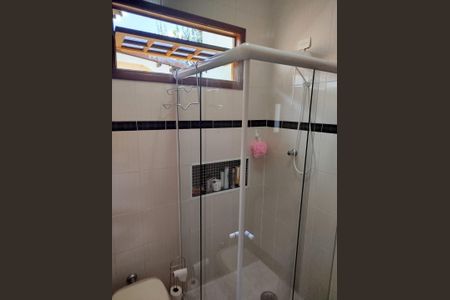 Casa à venda com 207m², 4 quartos e 2 vagas