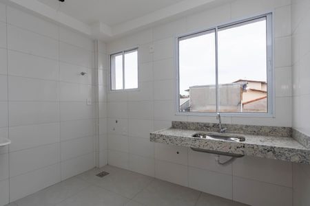 Apartamento à venda com 49m², 2 quartos e 1 vaga Apartamento à venda com 49m², 2 quartos e 1 vagaCozinha e Área de Serviço