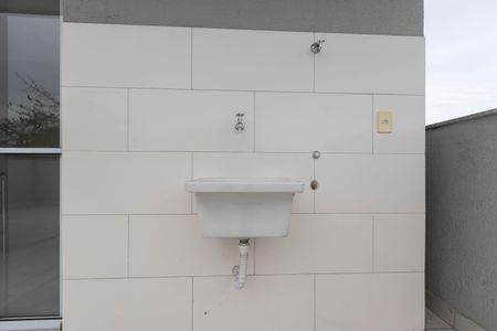 Apartamento à venda com 98m², 2 quartos e 2 vagas Apartamento à venda com 98m², 2 quartos e 2 vagasÁrea de Serviço