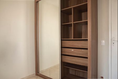 Apartamento à venda com 58m², 2 quartos e 1 vagaQuarto 2