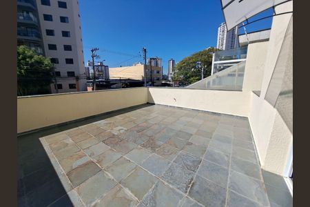 Casa à venda com 225m², 3 quartos e 3 vagasVaranda