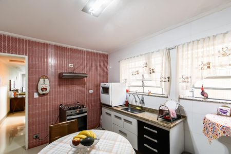 Casa à venda com 176m², 3 quartos e 3 vagas Casa à venda com 176m², 3 quartos e 3 vagasCozinha