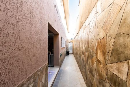 Casa à venda com 176m², 3 quartos e 3 vagas Casa à venda com 176m², 3 quartos e 3 vagasÁrea comum