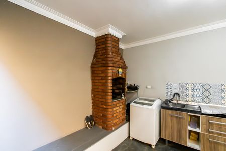 Casa à venda com 176m², 3 quartos e 3 vagas Casa à venda com 176m², 3 quartos e 3 vagasÁrea comum