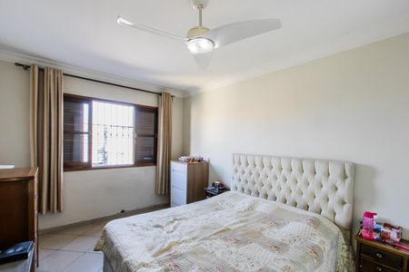 Casa à venda com 176m², 3 quartos e 3 vagas Casa à venda com 176m², 3 quartos e 3 vagasSuíte