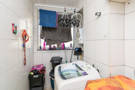 Apartamento à venda com 48m², 2 quartos e 1 vaga Apartamento à venda com 48m², 2 quartos e 1 vagaÁrea de Serviço