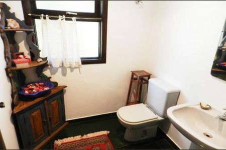 Casa de condomínio à venda com 457m², 5 quartos e 6 vagas