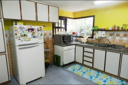 Casa de condomínio à venda com 457m², 5 quartos e 6 vagas