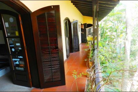 Casa de condomínio à venda com 457m², 5 quartos e 6 vagas