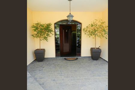 Casa de condomínio à venda com 457m², 5 quartos e 6 vagas