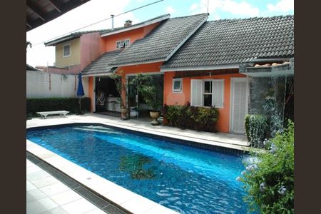 Casa à venda com 520m², 5 quartos e 6 vagas