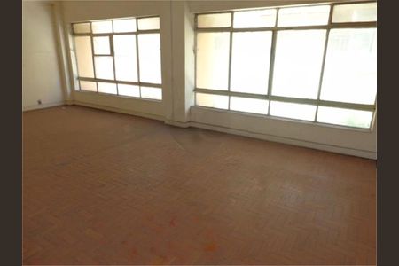 Apartamento à venda com 110m², 2 quartos e sem vaga