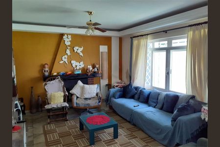 Casa à venda com 4 quartos, 620m² em Socorro, São Paulo