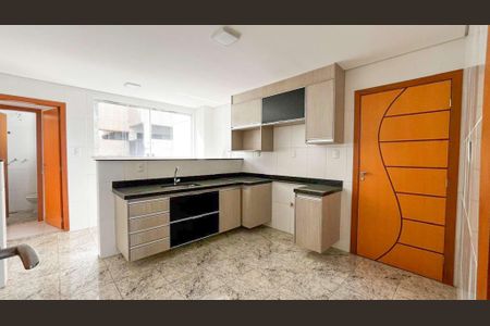 Apartamento à venda com 120m², 3 quartos e 1 vaga