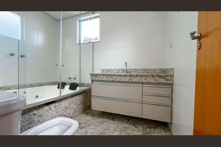 Apartamento à venda com 120m², 3 quartos e 1 vaga