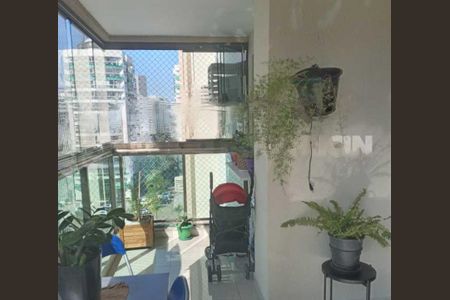 Apartamento à venda com 63m², 2 quartos e 1 vaga