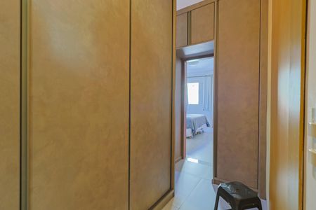 Casa à venda com 231m², 4 quartos e 4 vagas Casa à venda com 231m², 4 quartos e 4 vagasSuíte 1