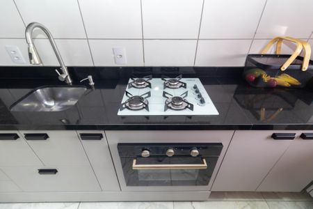 Apartamento à venda com 40m², 2 quartos e sem vagaCozinha e Área de Serviço