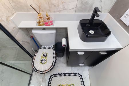 Apartamento à venda com 40m², 2 quartos e sem vagaBanheiro