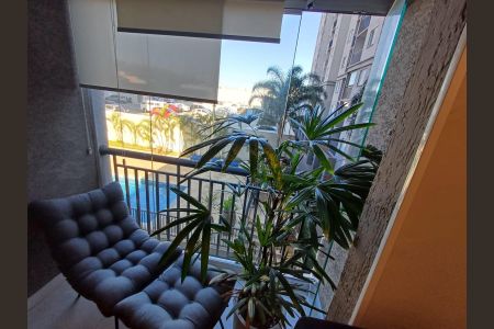 Apartamento à venda com 66m², 2 quartos e 1 vagaSacada