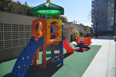 Apartamento à venda com 69m², 2 quartos e 2 vagasÁrea comum - Playground