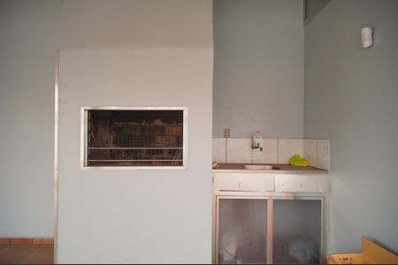 Casa para alugar com 85m², 2 quartos e 2 vagasChurrasqueira