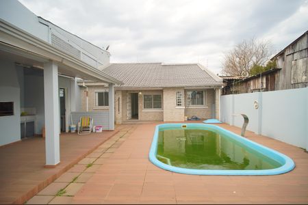 Casa para alugar com 85m², 2 quartos e 2 vagasFachada