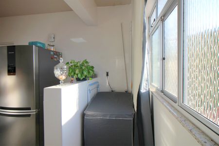 Apartamento à venda com 97m², 3 quartos e 1 vagaÁrea de Serviço