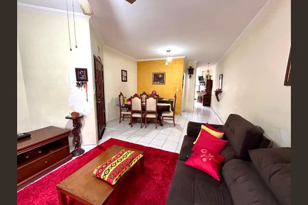 Casa à venda com 222m², 3 quartos e 5 vagas Casa à venda com 222m², 3 quartos e 5 vagasSala