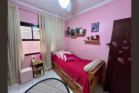 Casa à venda com 222m², 3 quartos e 5 vagas Casa à venda com 222m², 3 quartos e 5 vagasQuarto 1