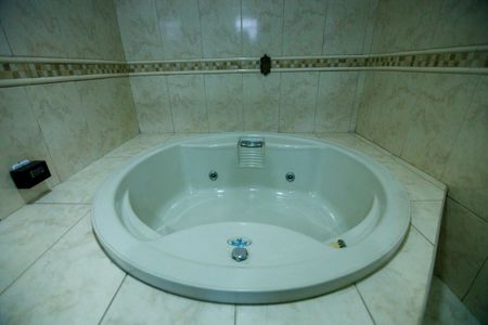 Casa à venda com 360m², 4 quartos e 5 vagasBanheiro da Suíte 3