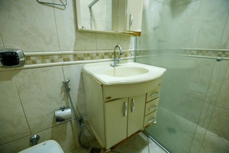 Casa à venda com 360m², 4 quartos e 5 vagasBanheiro da Suíte 2