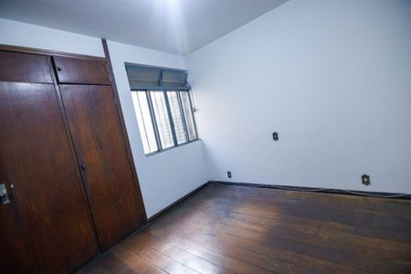Casa à venda com 360m², 4 quartos e 5 vagasQuarto 1